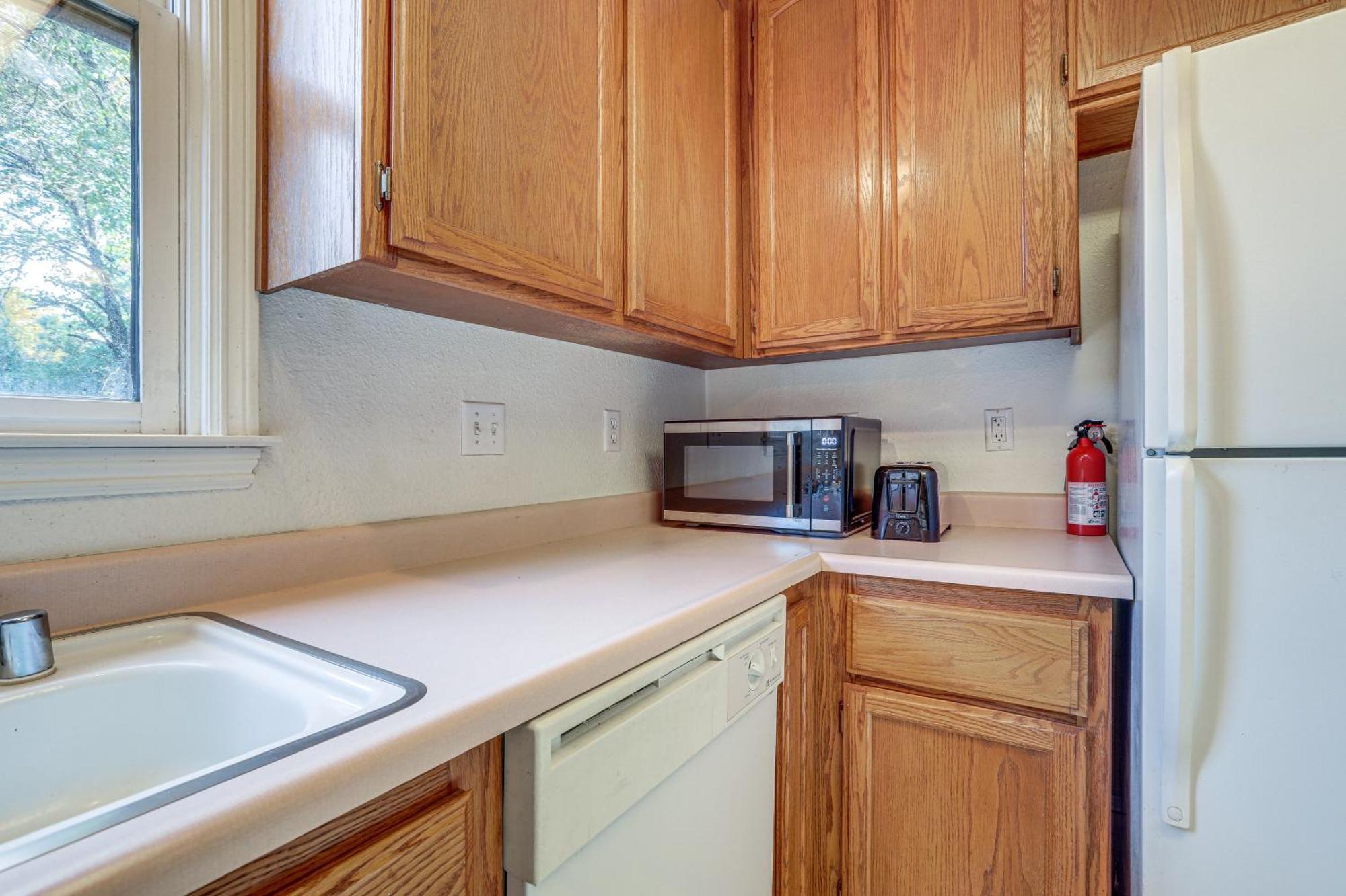 Holiday home Eclectic About Half Mi To Downtown! Sacramento